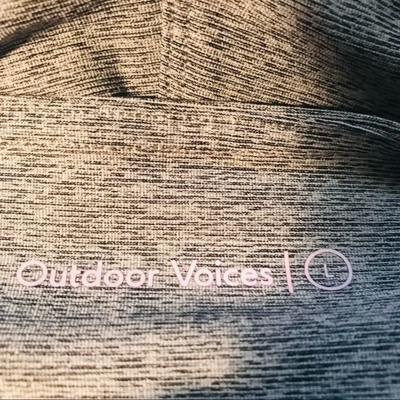 Outdoor Voices gray color block 7/8 leggings - Picture 6 of 6